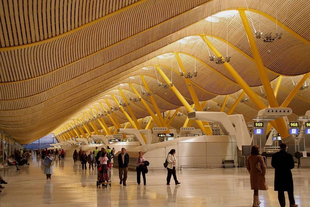 10 самых больших аэропортов в мире - рейтинг на 2021-й год
