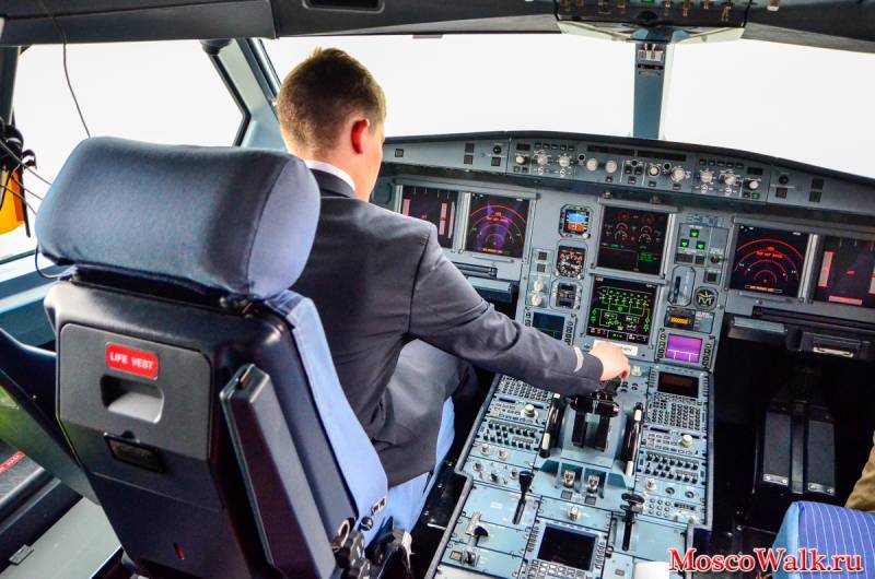Гайд по flight simulator от пилотов: учимся управлять самолетом / хабр